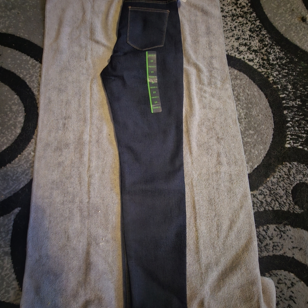 NWT Forever 21 Mid Rise Jeans